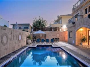 לדף הבית של The King David Mansion