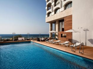 צימרים בתל אביב - יפו - Sea view TLV hotel room