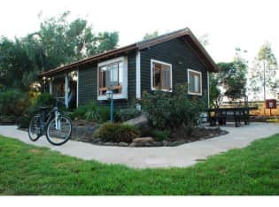 לדף הבית של בקתות אפיקי מים בגולן - עוזרי