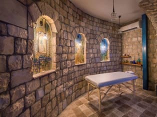 לדף הבית של ספא בבית האומנים בצפת