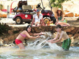 Park Hama`ayanot ( Park of Springs)