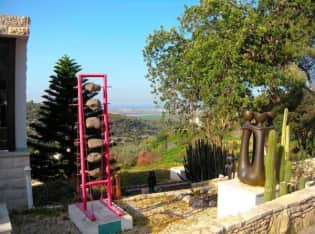 לדף הבית של משפ ינקורט-כפר האמנים עין הוד