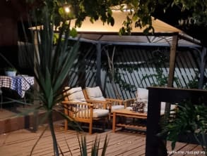 בית%20קטן%20בכפר%20-%20בקתות%20עץ%20ובריכה%20,%20שדה%20אליעזר