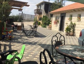 עמרו%20צימר%20-%20אירוח%20למרגלות%20החרמון%20,%20מגדל%20שמס