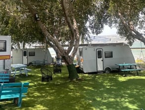 סיגל%20קרוואנים%20-%20קרוואנים%20מפנקים%20בכנרת%20,%20האון