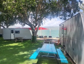 סיגל%20קרוואנים%20-%20קרוואנים%20מפנקים%20בכנרת%20,%20האון