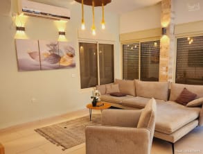 וילה%20בלב%20ההר%20,%20יבנאל