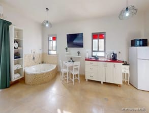 סוויטות%20טיפאני%20,%20חד%20נס