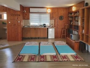 הסטודיו%20של%20בלום%20,%20אמירים