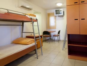 אכסניית%20אנ''א%20ערד%20,%20ערד