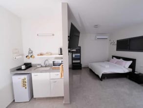 אבן%20המשאלות%20,%20פוריה%20עילית