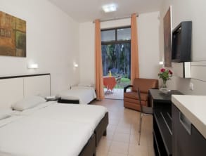 אכסניית%20אנ''א%20כרי%20דשא%20,%20כנרת