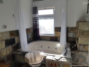 סנאבל%20-%20אירוח%20דרוזי%20ליד%20החרמון%20,%20עין%20קינייא