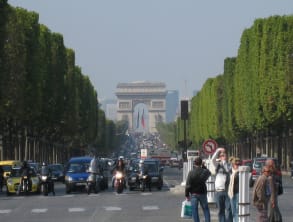 טיולי%20לפריז%20,%20משפחת%20משש