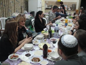 פסח%20בכפר%20בלום%202010%20,%20משפחת%20משש