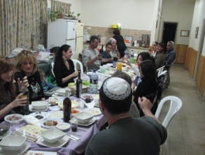 פסח%20בכפר%20בלום%202010%20,%20משפחת%20משש