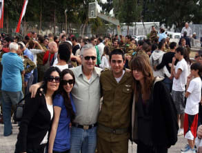 צנחנים%20-%20סוף%20מסלול%20,%20משפחת%20משש