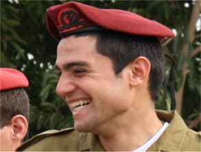 צנחנים%20-%20סוף%20מסלול%20,%20משפחת%20משש