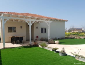 באיבי%20הנחל%20,%20אבני%20איתן