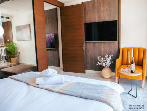 Hilltop%20luxury%20suites%20%20-%20סוויטות%20הילטופ%20,%20מגדל%20שמס