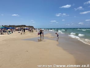 חוף%20בית%20ינאי%20,%20בית%20ינאי