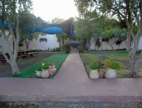 החאן%20-%20לינת%20שטח%204X4%20,%20עין%20זיוון