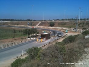 קמפינג%20חוף%20בית%20ינאי%20,%20בית%20ינאי