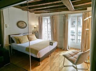 לדף הבית של Apartments Du Louvre St Honoré