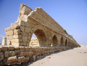 אירוח%20בגולן-בוקינג%20,%20בית%20הלל