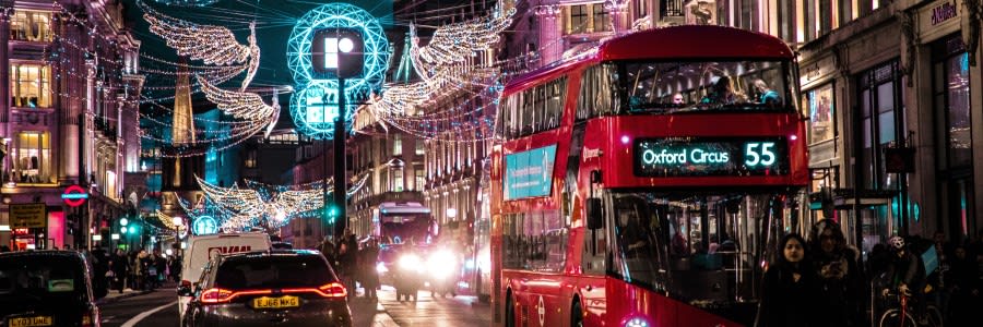Oxford street at night